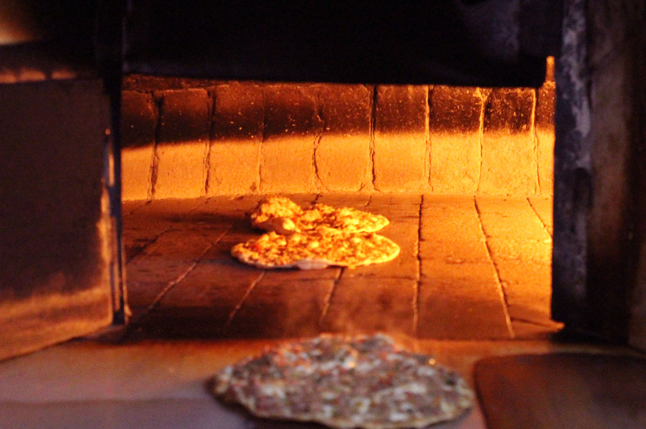 Lahmacun Kebap Salonu